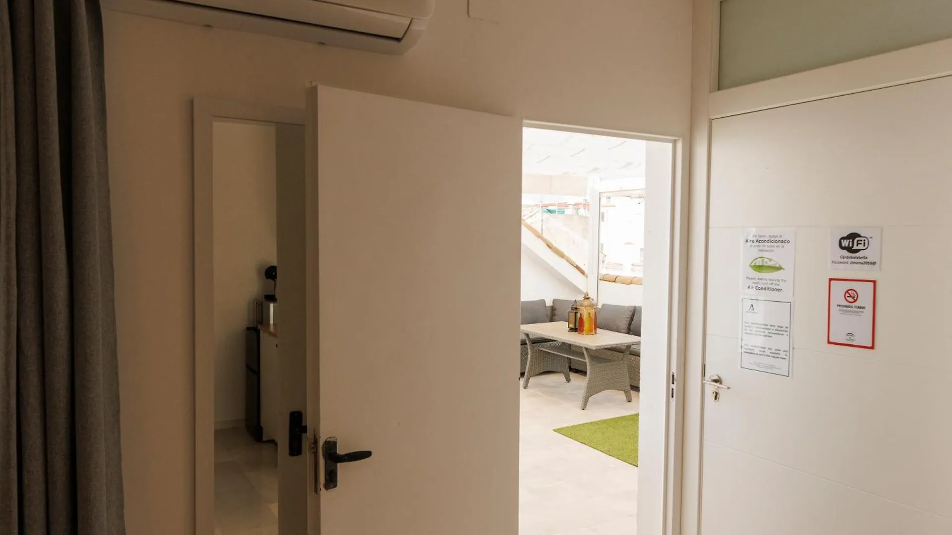 לינה וארוחת בוקר קורדובה El Atico De Osario 5 Con Terraza - Great Location