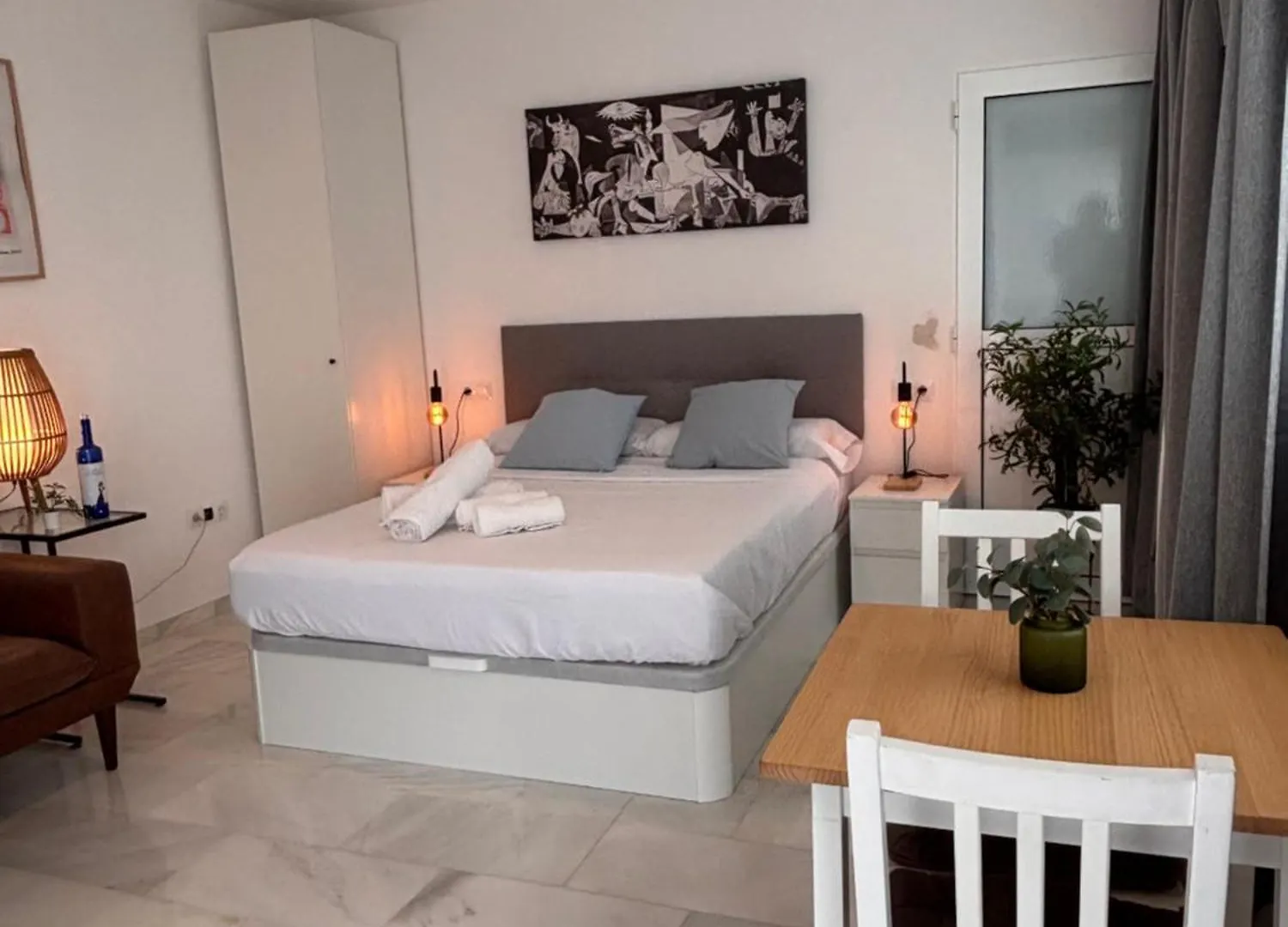 El Atico De Osario 5 Con Terraza - Great Location Bed & Breakfast Cordoba 0*,