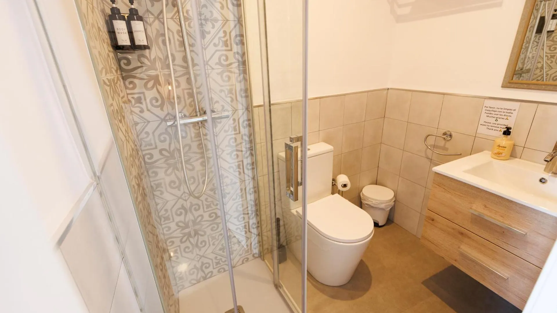 El Atico De Osario 5 Con Terraza - Great Location Bed & Breakfast Cordoba Spain