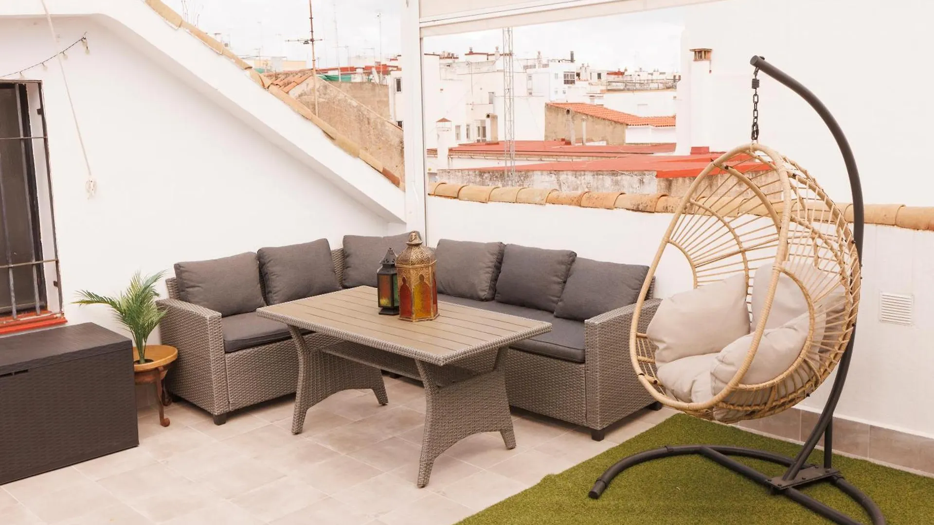 El Atico De Osario 5 Con Terraza - Great Location Bed & Breakfast Cordoba 0*,  Spain