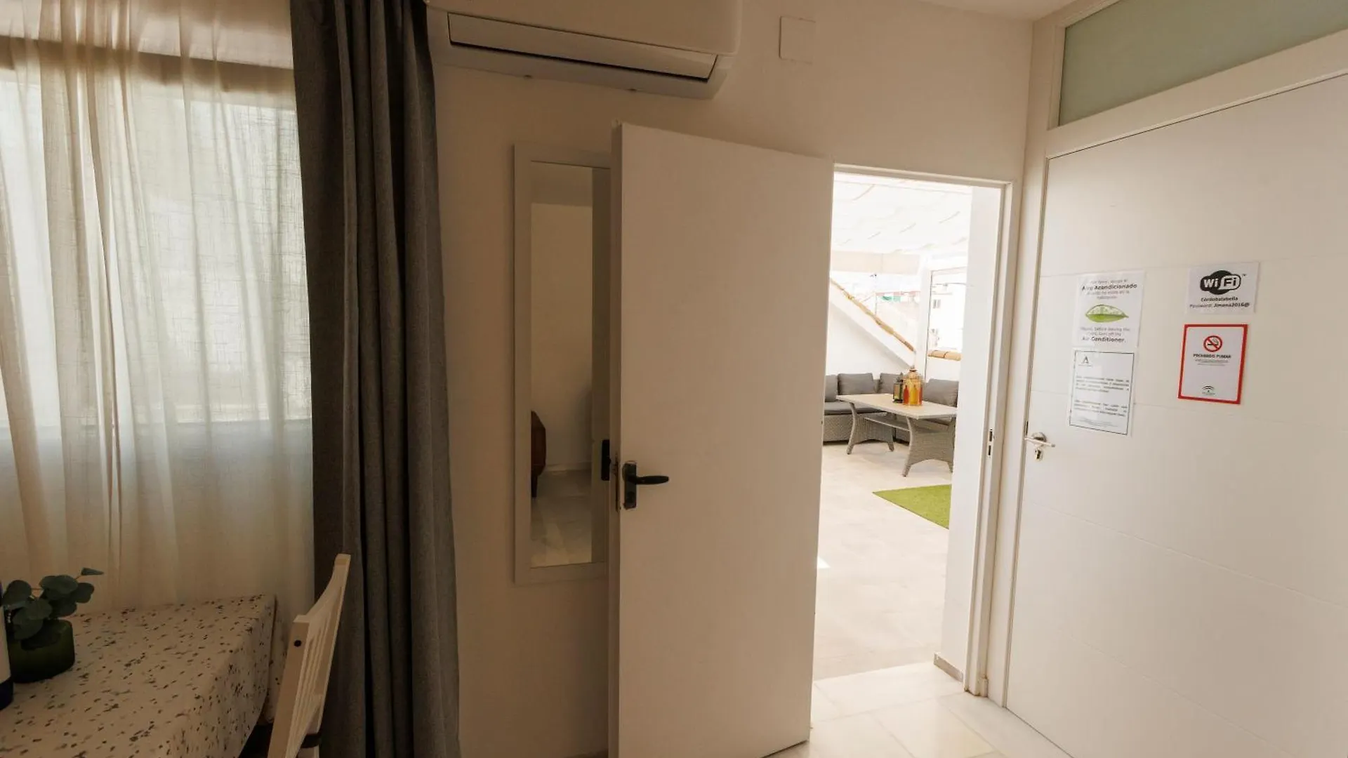 El Atico De Osario 5 Con Terraza - Great Location Bed & Breakfast Cordoba 0*,