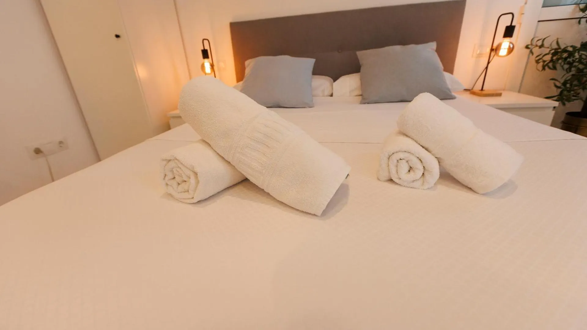 El Atico De Osario 5 Con Terraza - Great Location Bed & Breakfast Cordoba